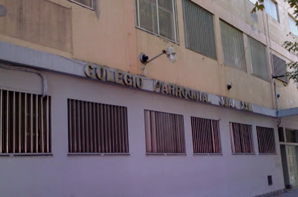 Fachada del colegio